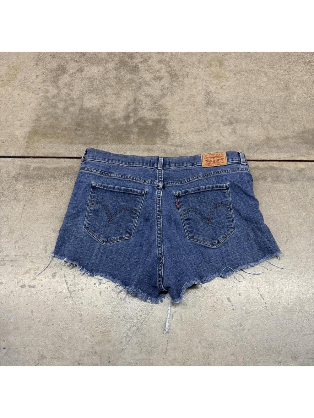 vintage levis 501 faded blue cut off denim jean shorts jorts size 31 WOMENS